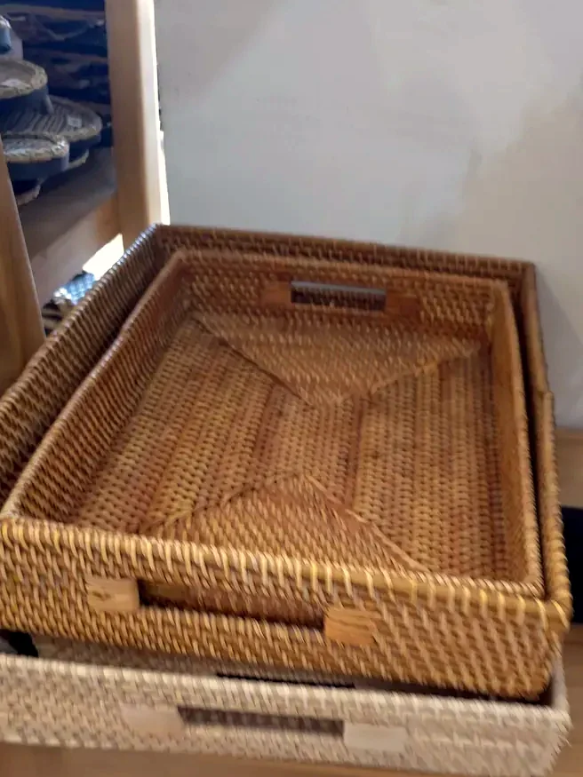 Taca rattanowa Nampan — zdjęcie 1