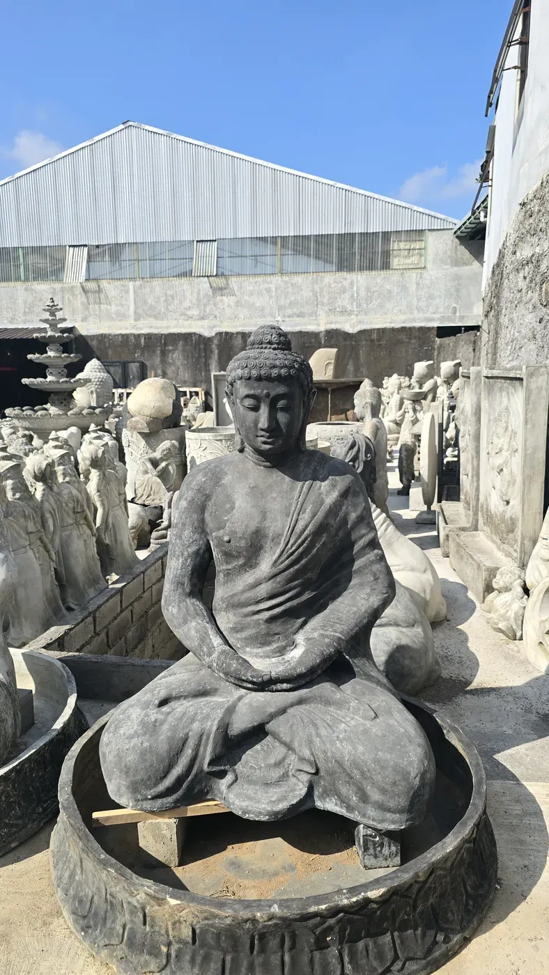 Yuliani Stone Carving — pracownia, Batubulan, Gianyar, Bali