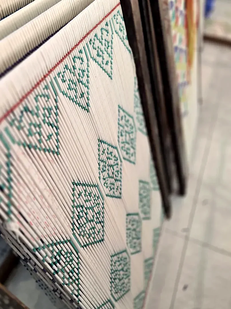 Tkaczki z Sidemen — Pelangi Weaving — pracownia, Sidemen, Karangasem, Bali